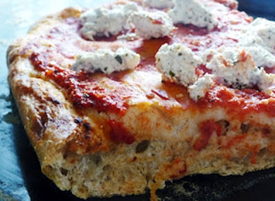 Pizza vegan con pasta madre